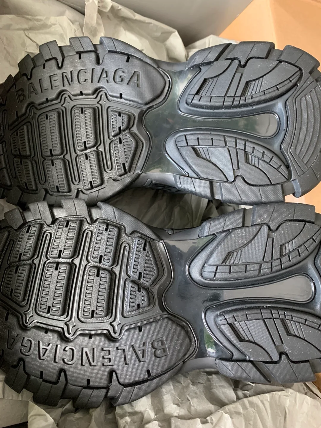 Balenciaga Black Mold Thong Sandals Size 35 image indicator(9)