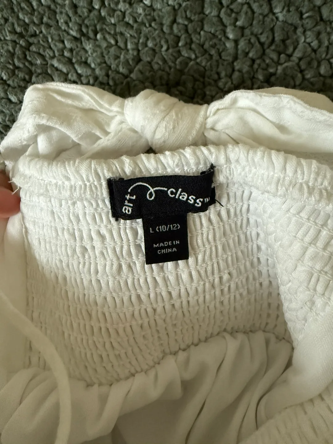 White maxi dress image indicator(3)