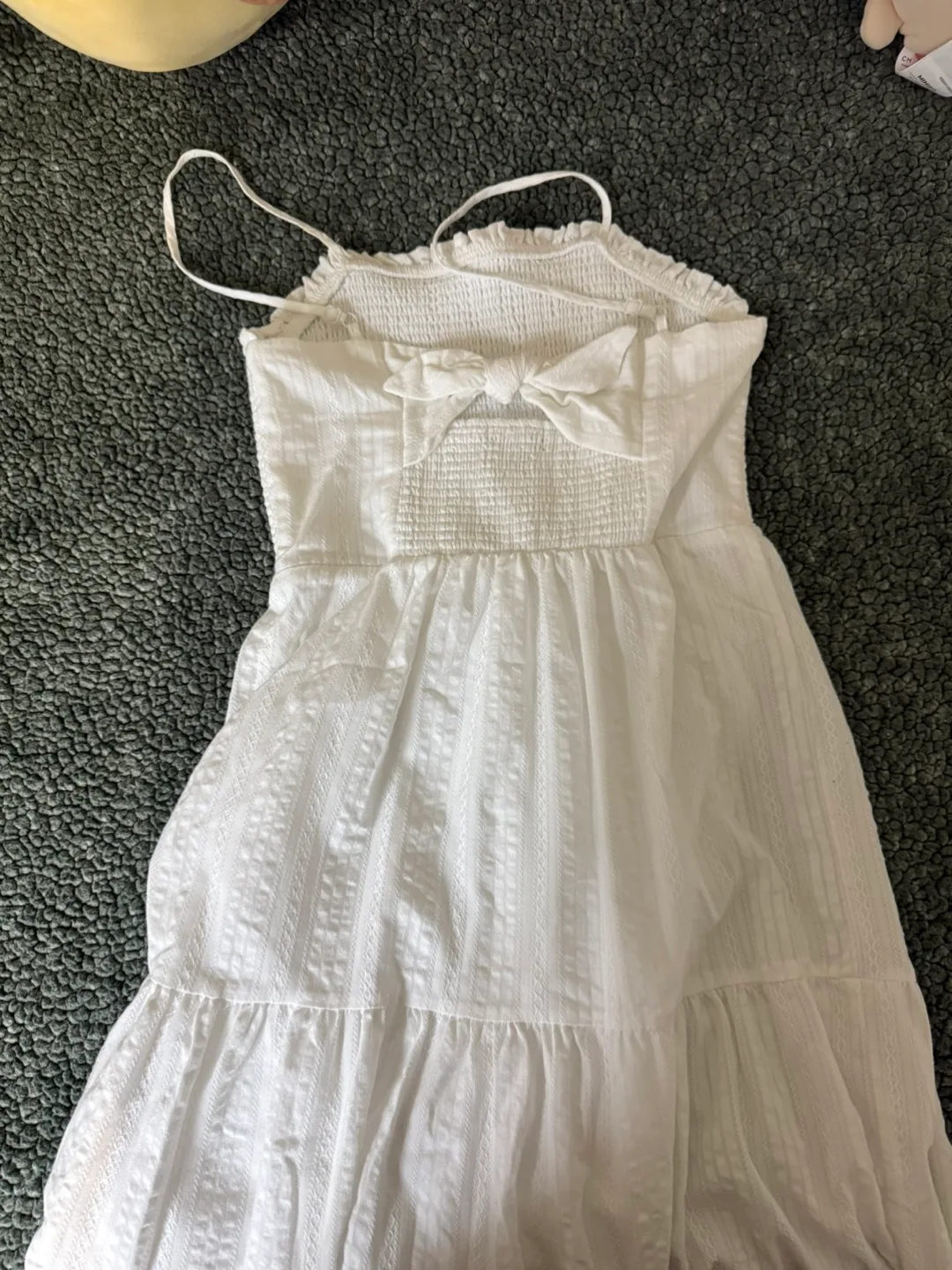 White maxi dress image indicator(2)