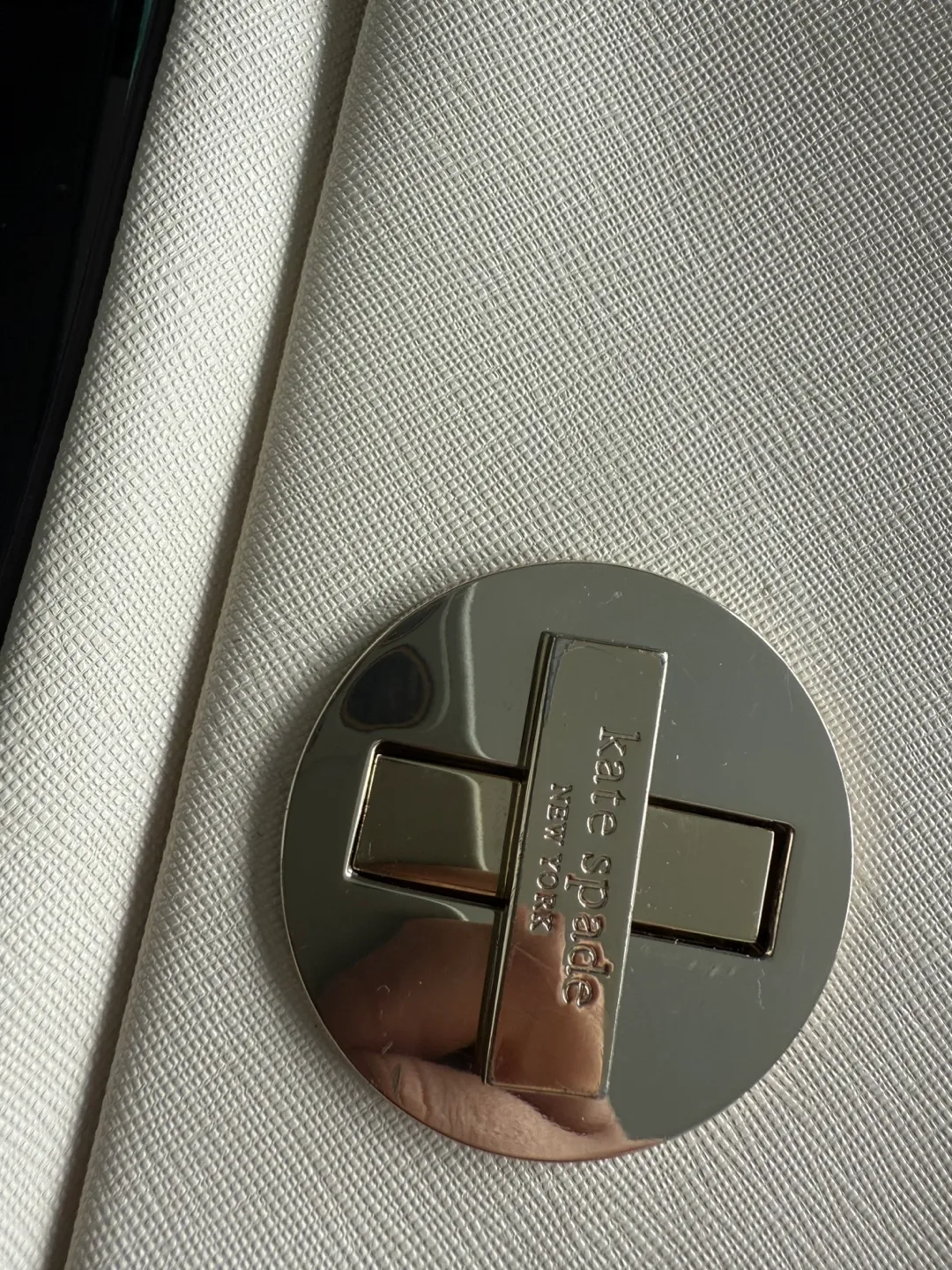 Kate Spade Crossbody Bag image indicator(2)