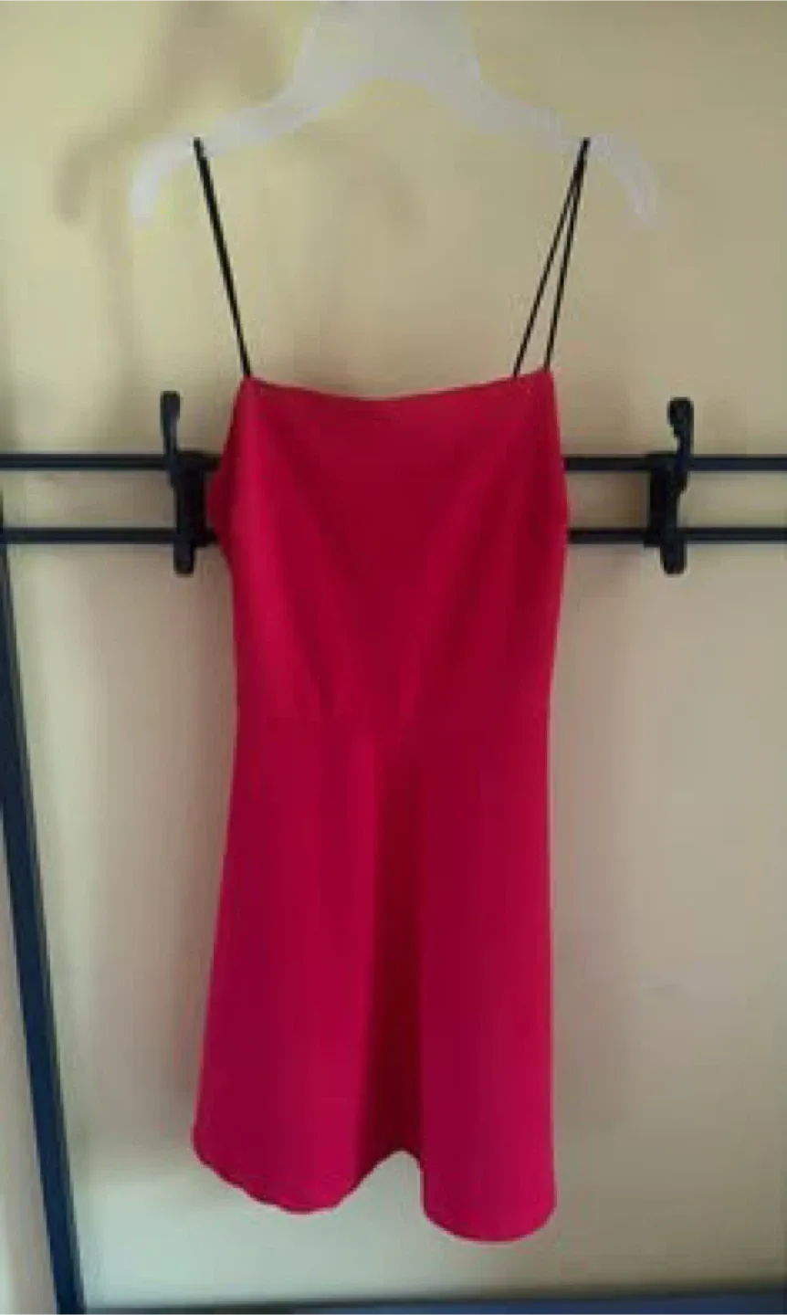 Red dress with straps (Never worn) (Small) thumbnail