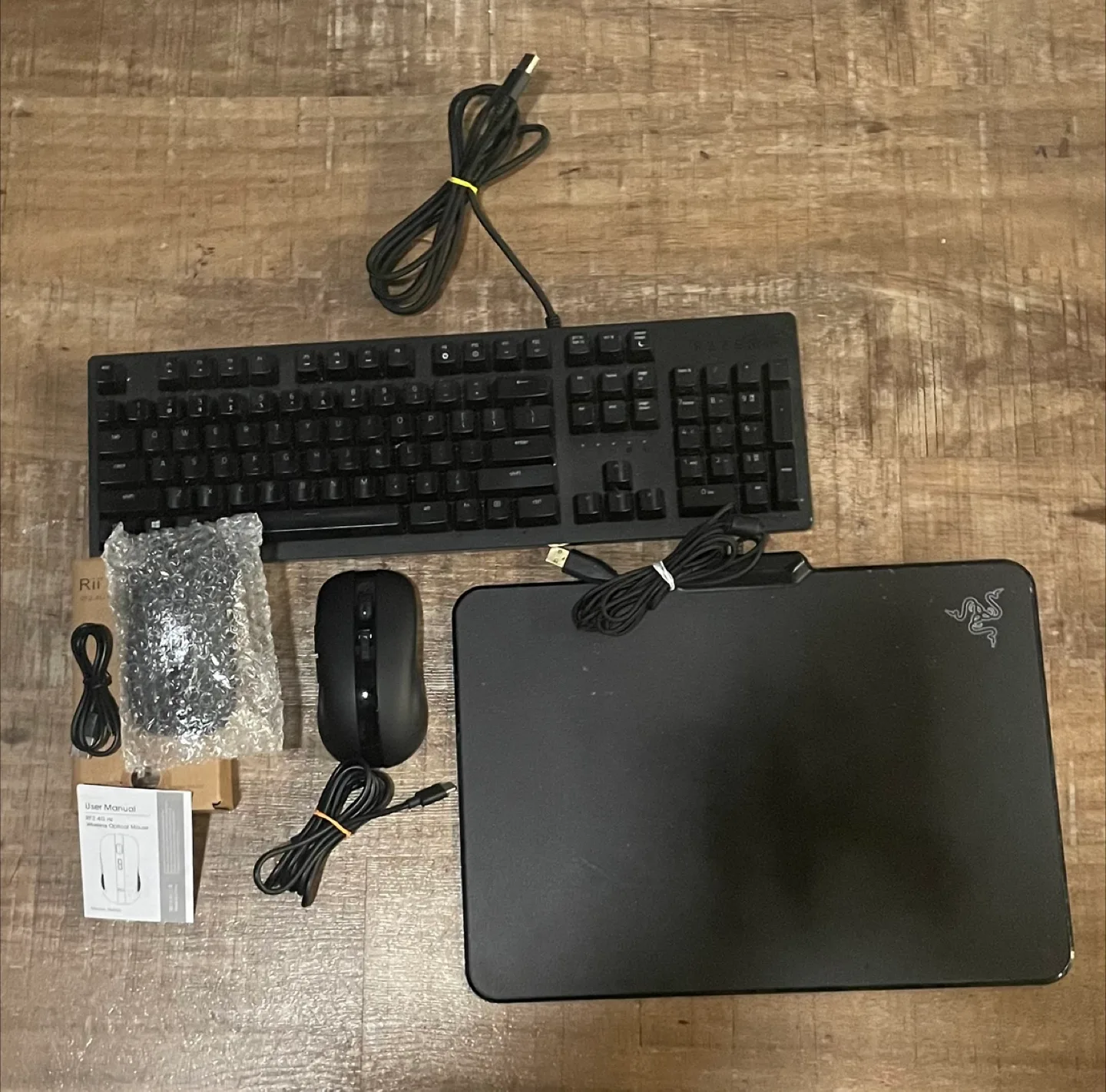 Razer Gaming setup stuff thumbnail
