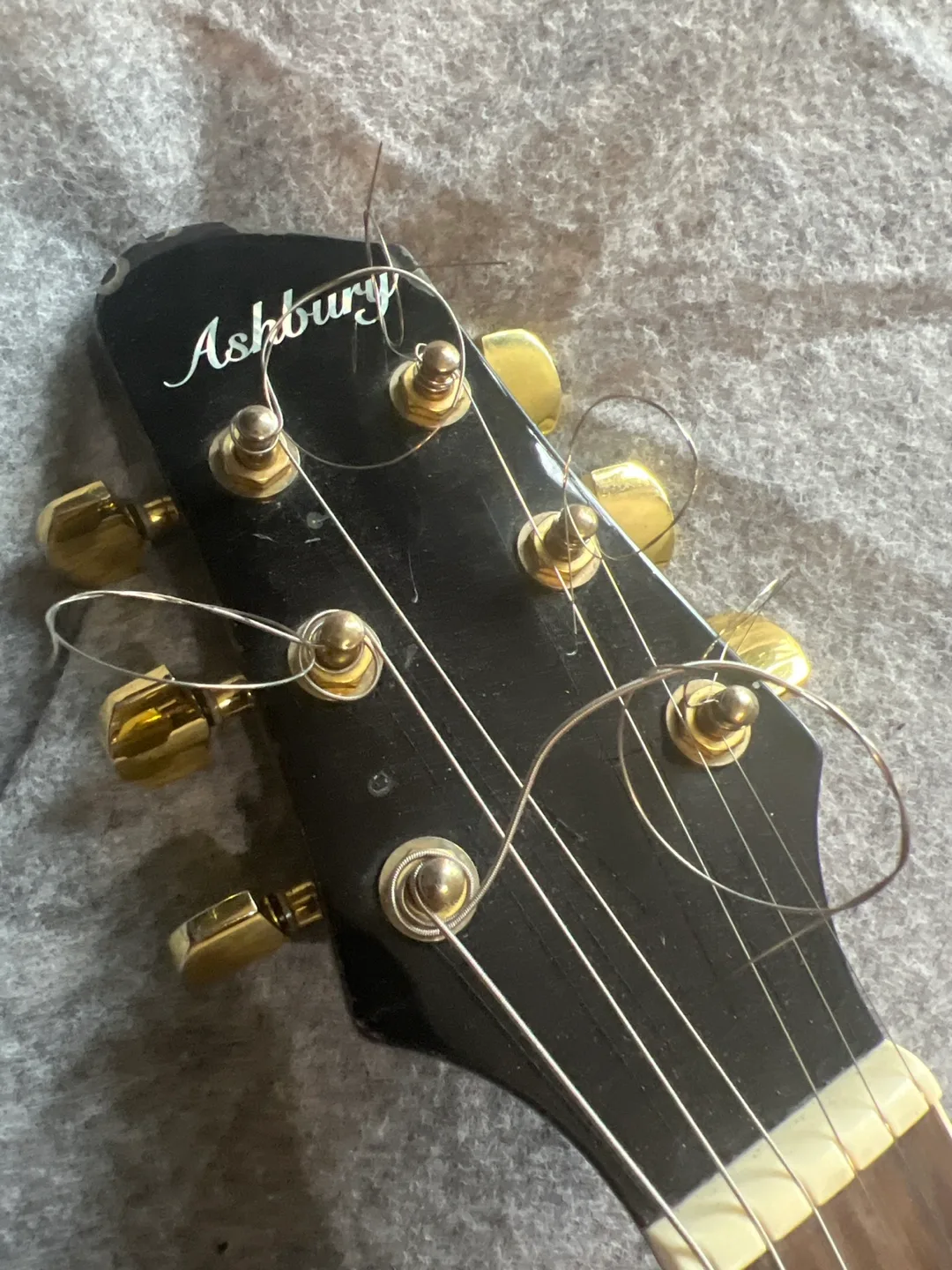 Ashbury AG-500 Acoustic Guitar image indicator(3)