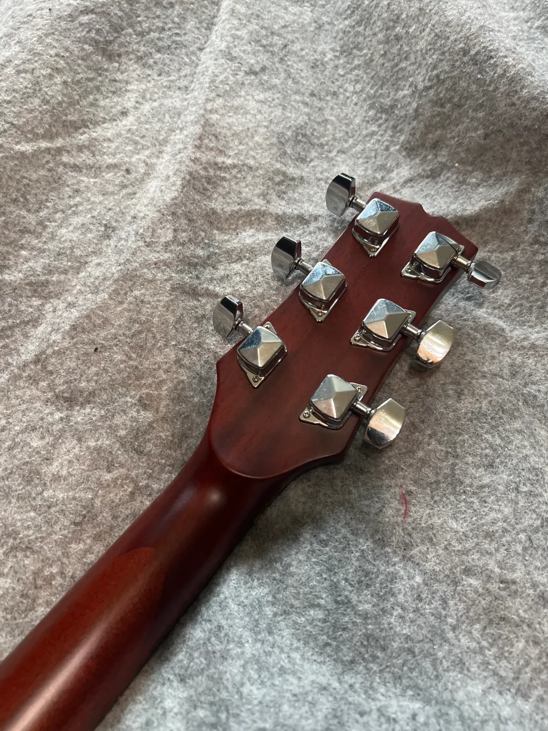 Jasmine Acoustic Guitar with Case image indicator(6)