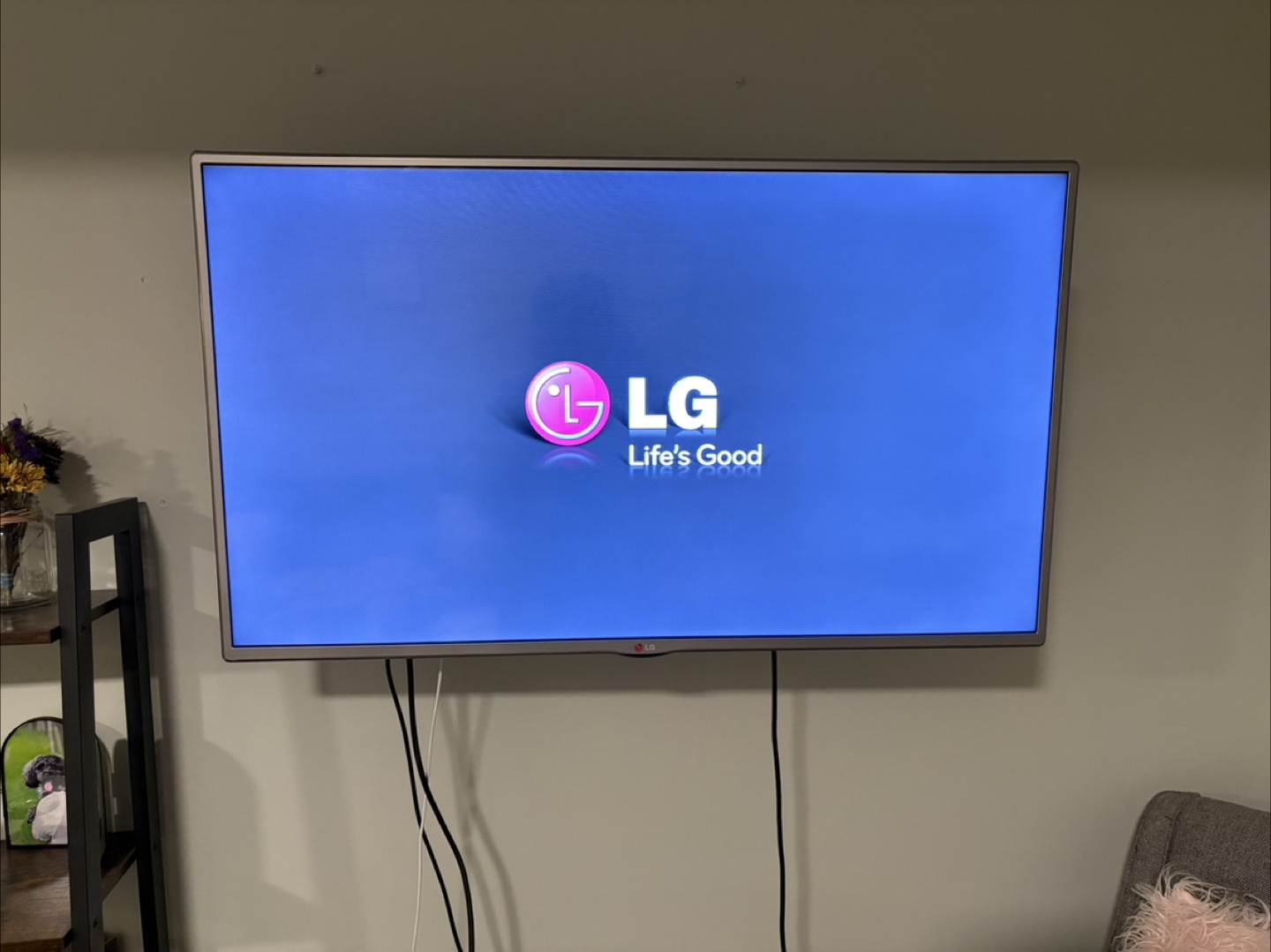 42” LG TV with Wall Mount - photo 3