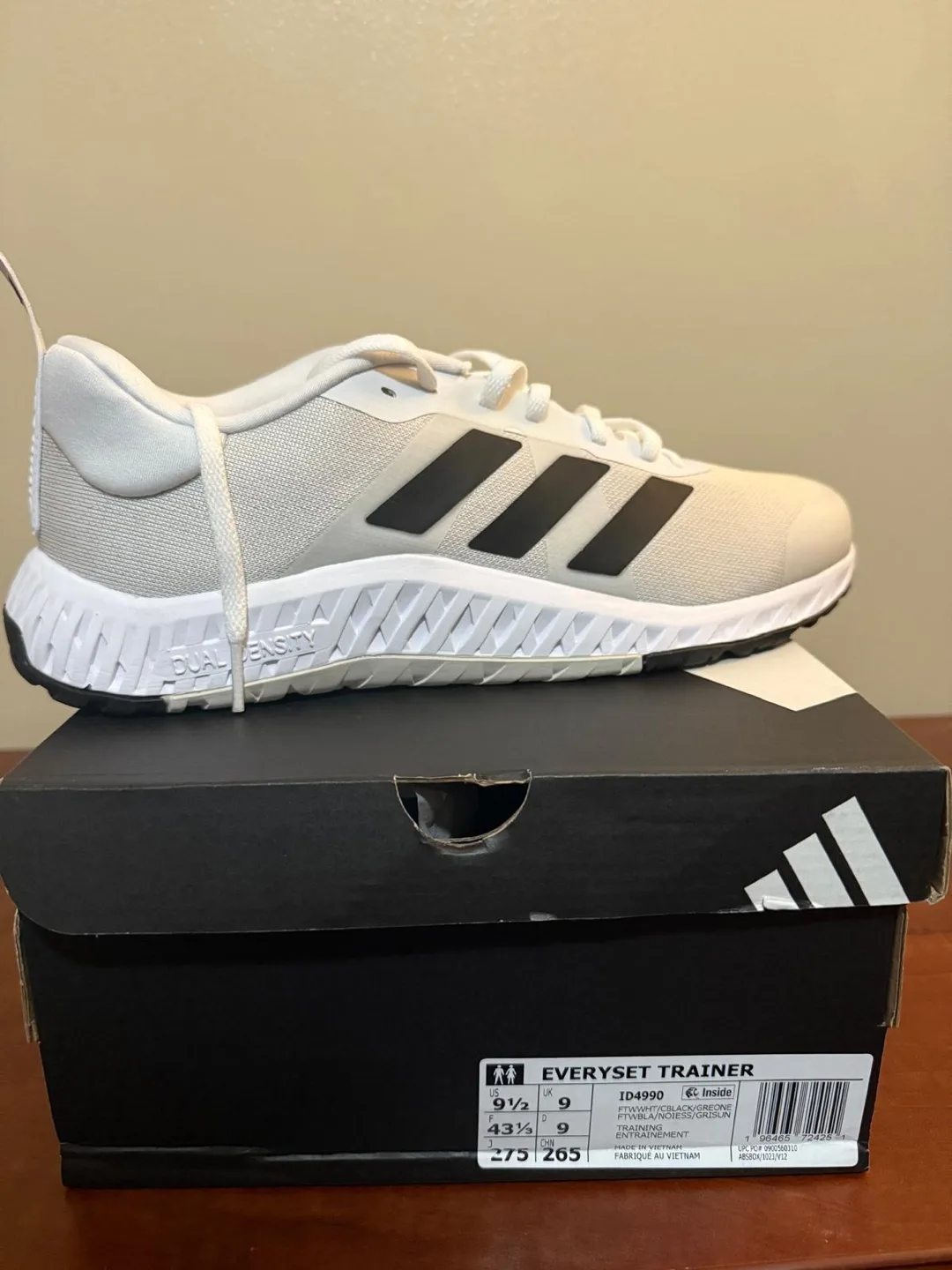 Adidas Everyset Trainer, US 9.5 thumbnail