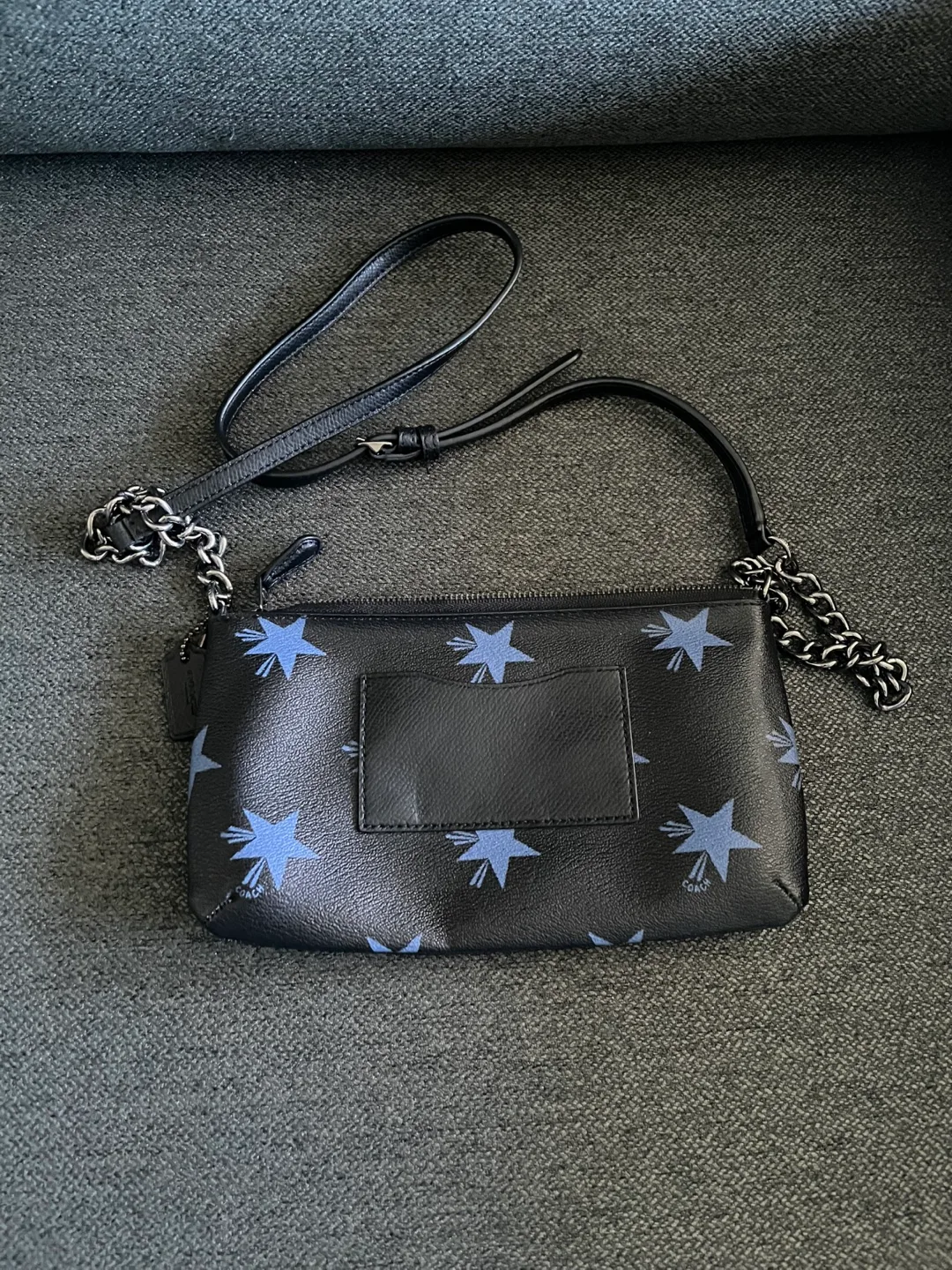 Coach, Crossbody Shoulder Bag image indicator(2)