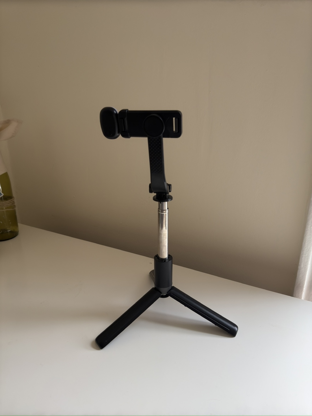 Extendable Phone Tripod - photo 2