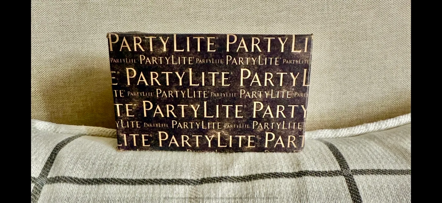 Partylite Sunflower Tealight holder set image indicator(4)