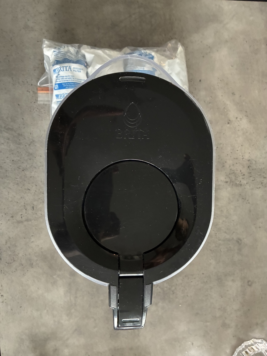 Brita Water Filter Pitcher with Filters - photo 2