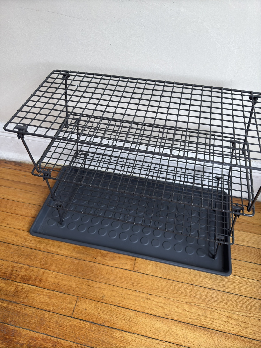 Black Wire Shoe Rack with Tray - photo 5