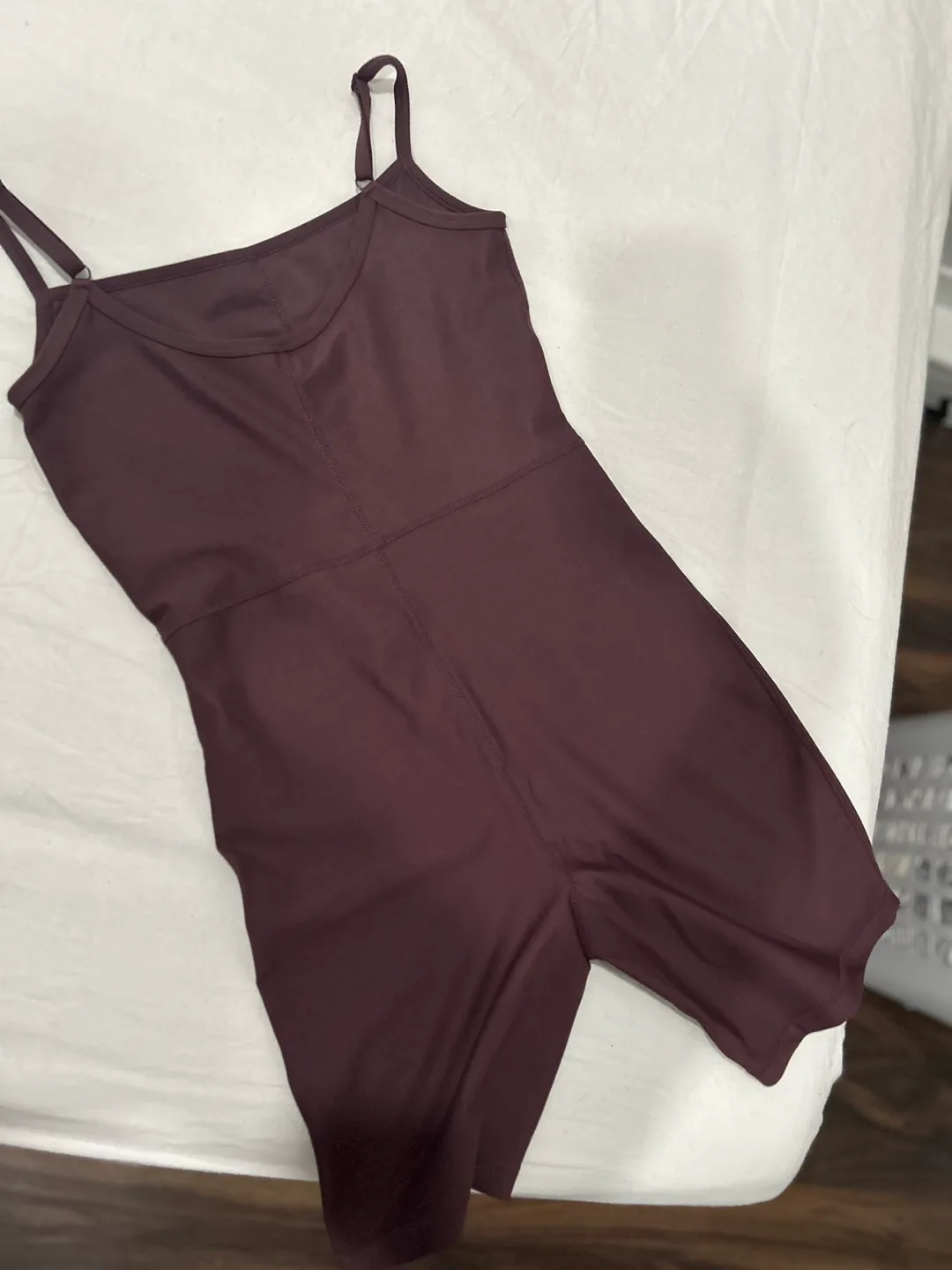 Jumpsuit image indicator(2)