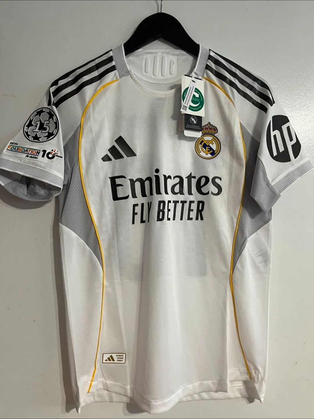Real Madrid Mbappe #10 25/26 Season Player Version (Size S) thumbnail