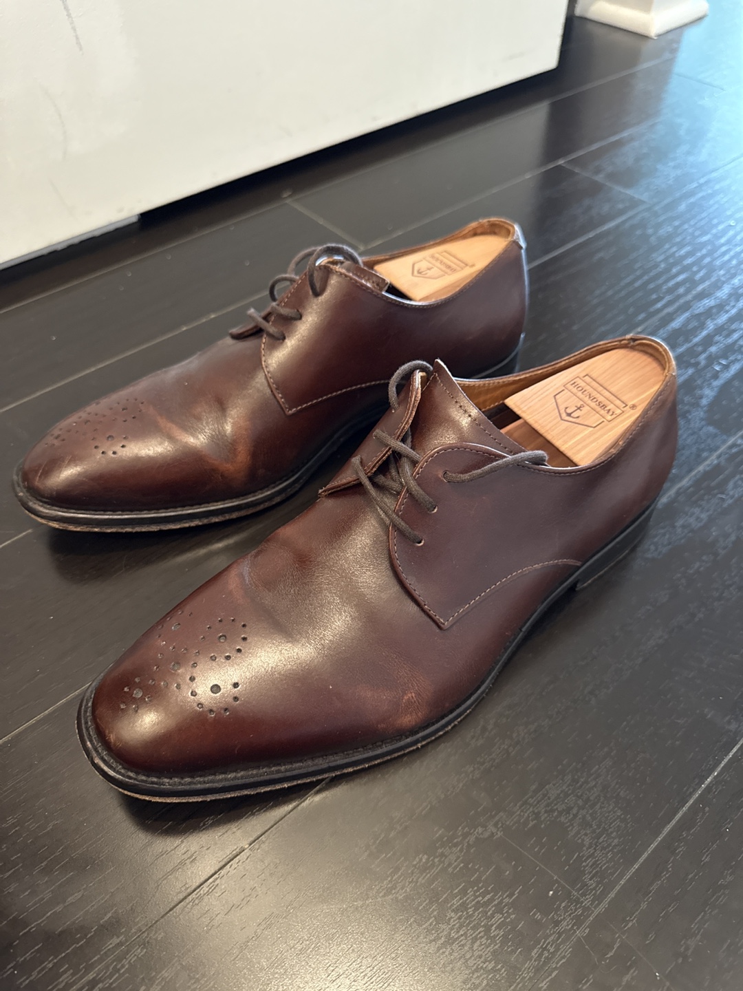 Vince Camuto - Brown Leather Dress Shoes 8.5M - photo 2