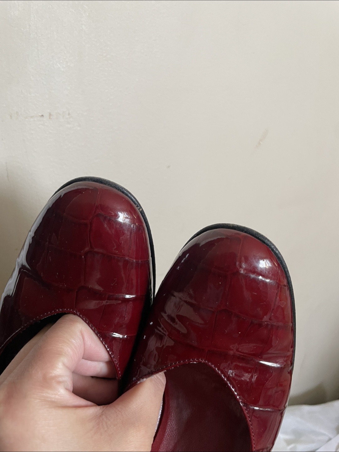 Salvatore Ferragamo Burgundy Patent Leather Heels - photo 2