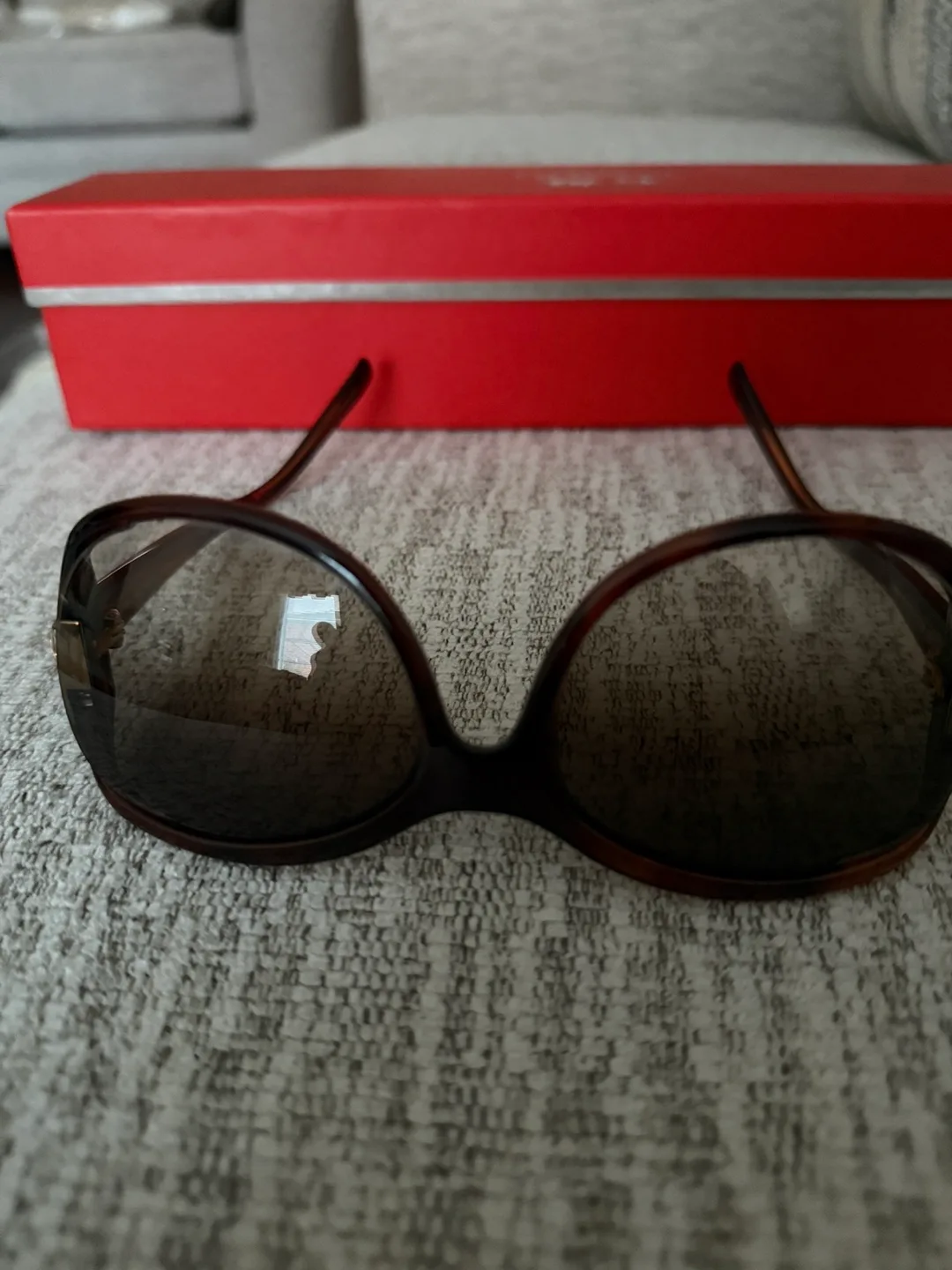 Fendi Sunglasses thumbnail