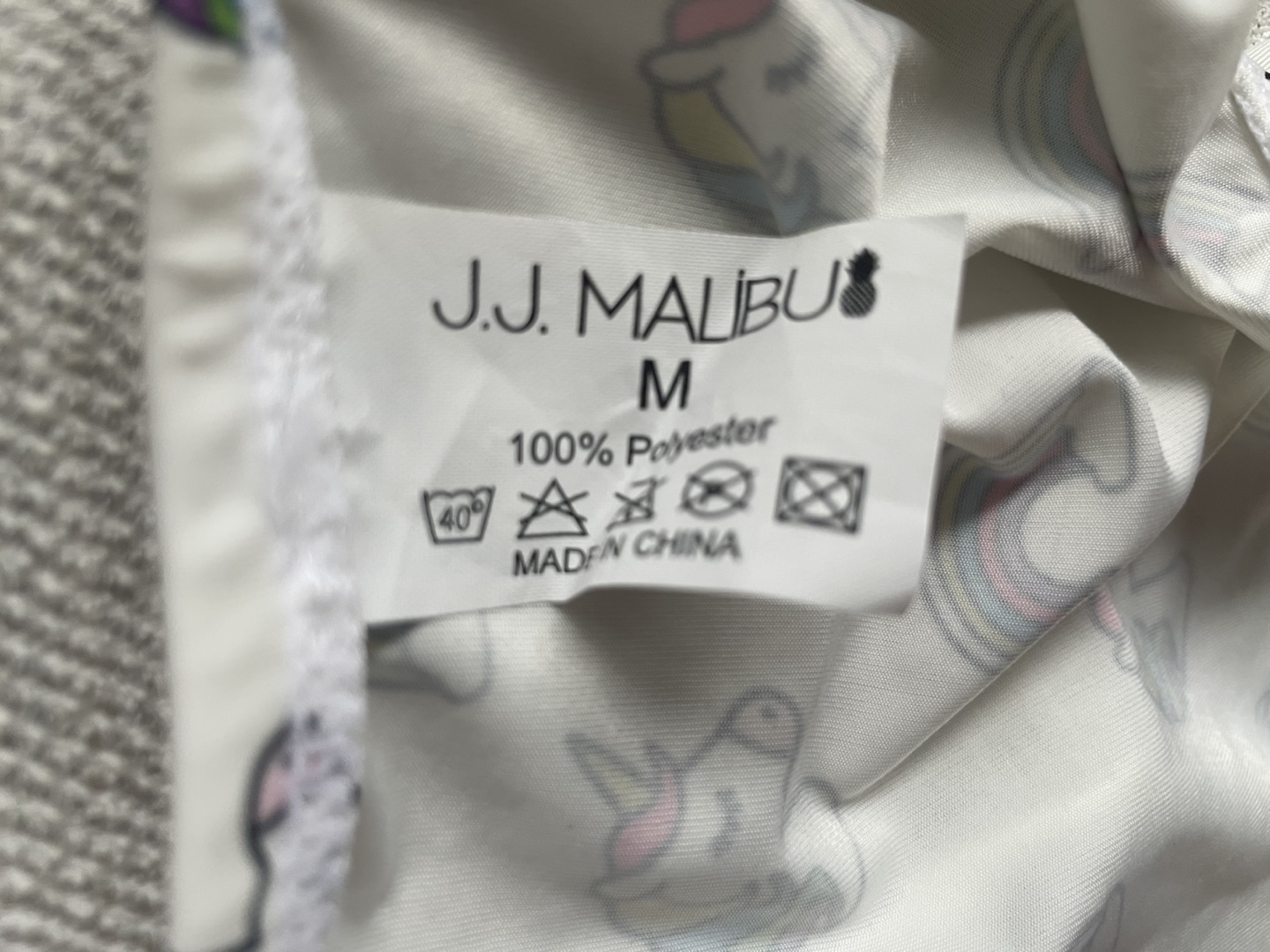 J.J. Malibu Unicorn Rainbow Briefs  - Size M - photo 3