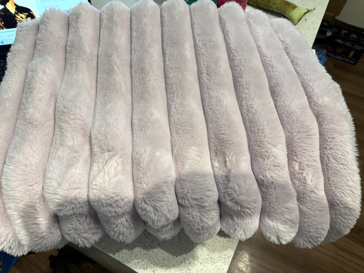 Faux Fur Throw Blanket - Light Purple