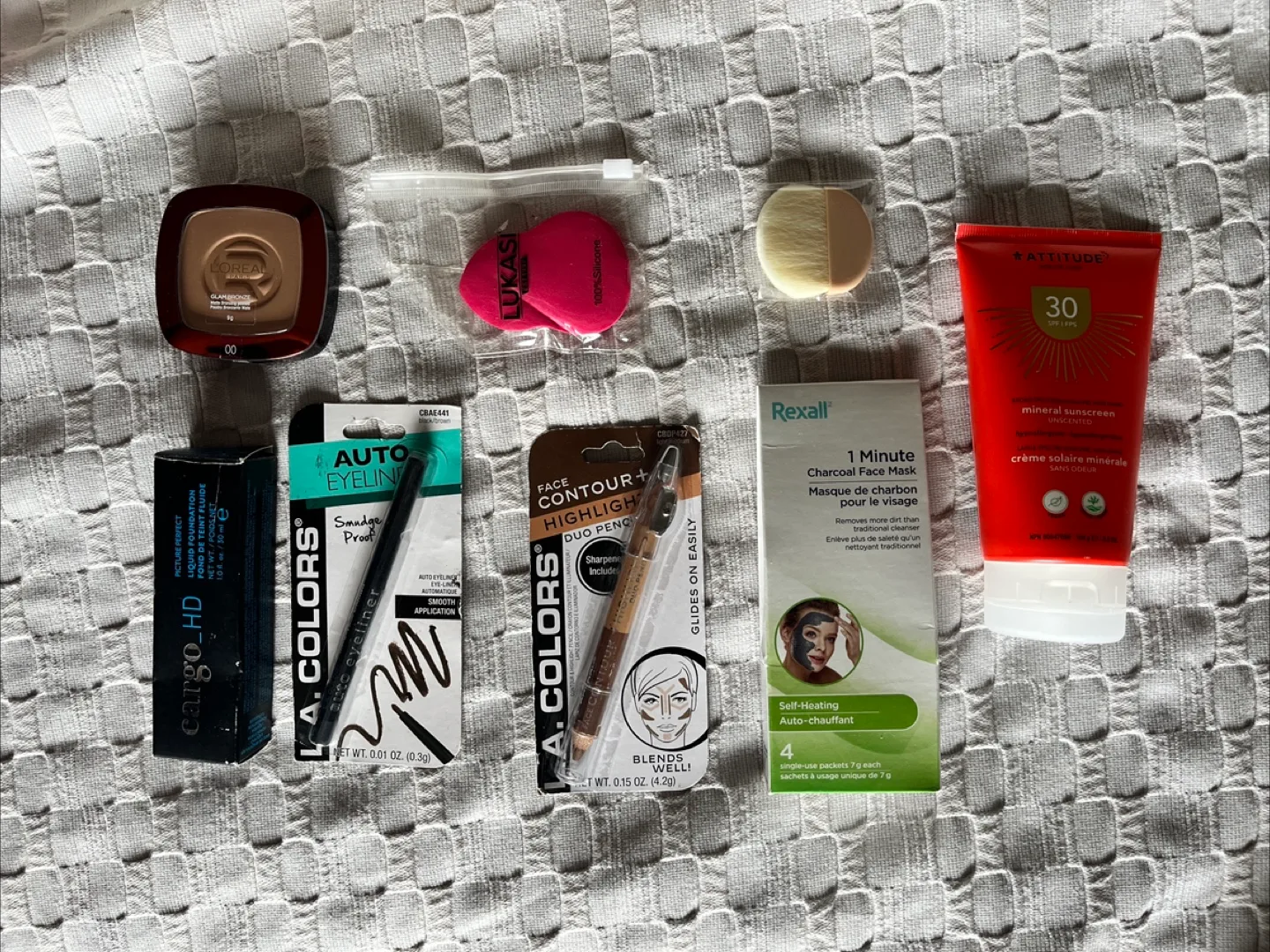 Mixed Beauty Bundle: L'Oreal, Attitude, Cargo & More (sealed) thumbnail