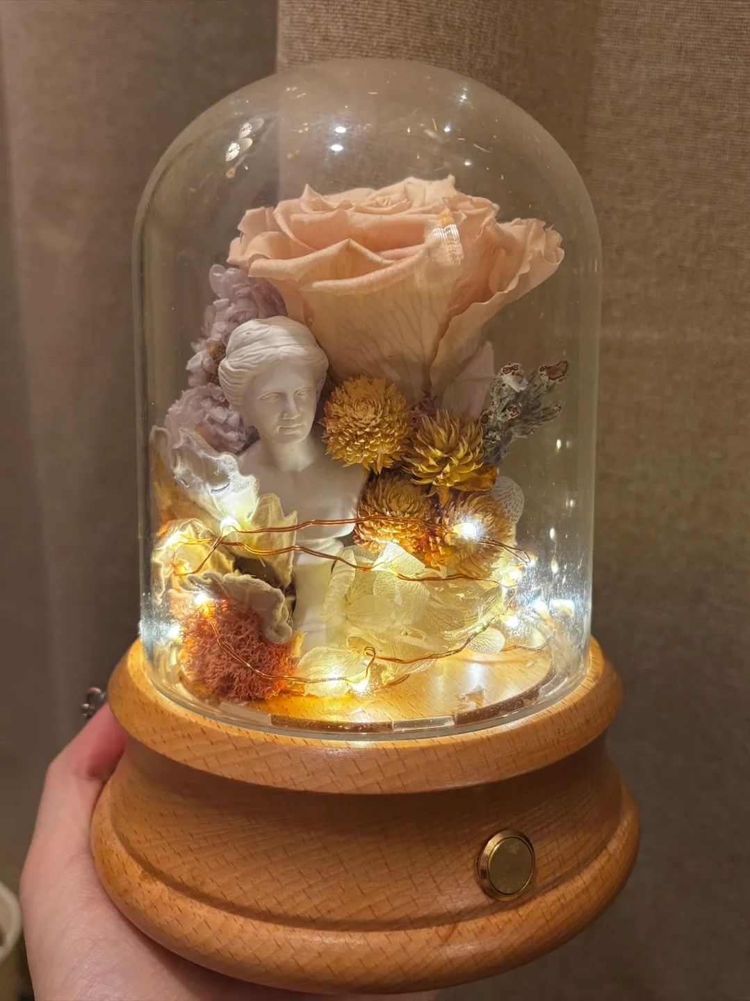 Preserved Flower Bluetooth Speaker thumbnail