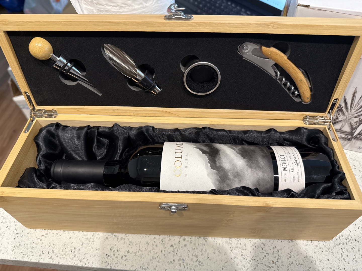 Columbia Crest Merlot Wine Gift Set