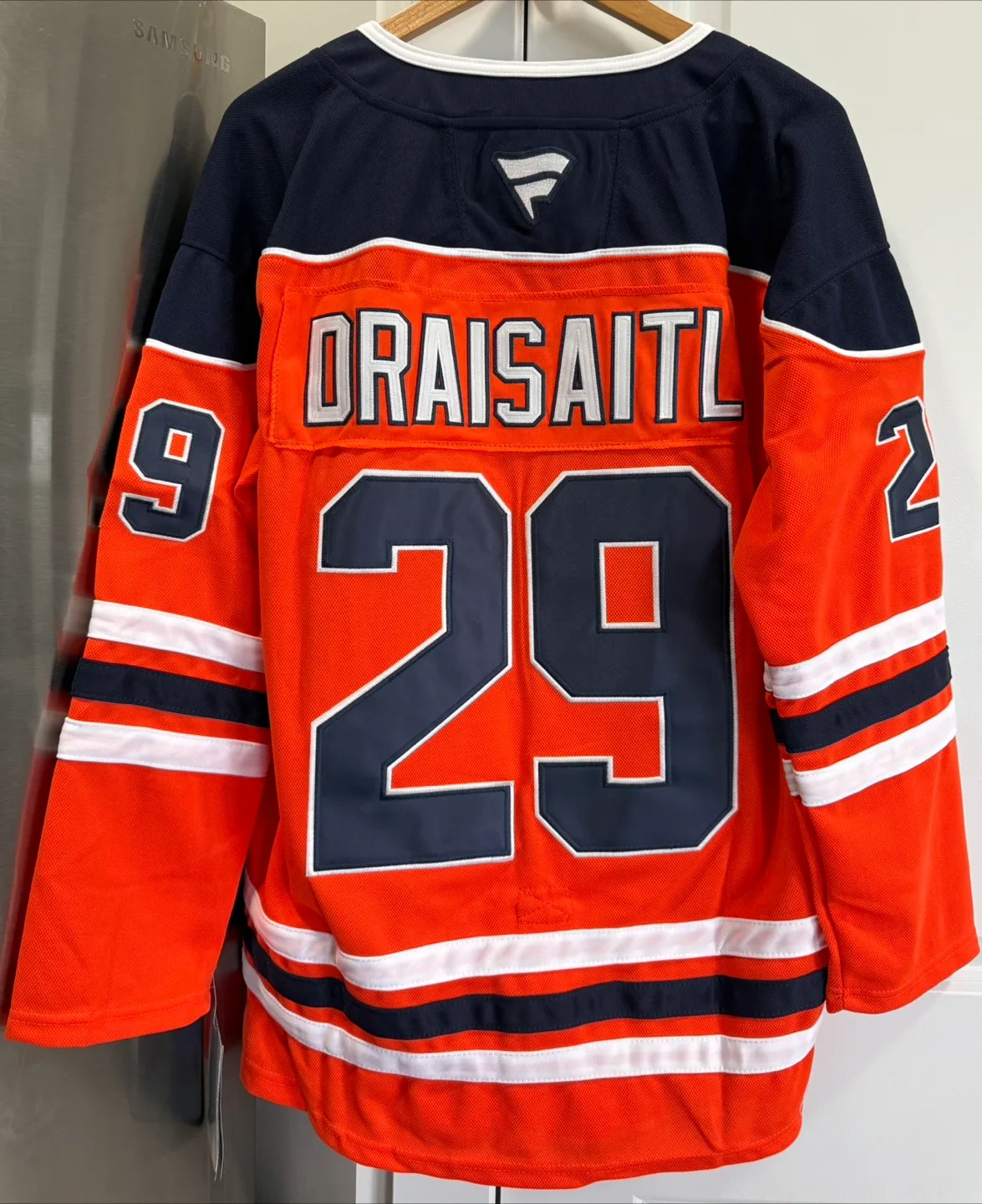 New Oilers Hockey Jersey Leon Draisaitl