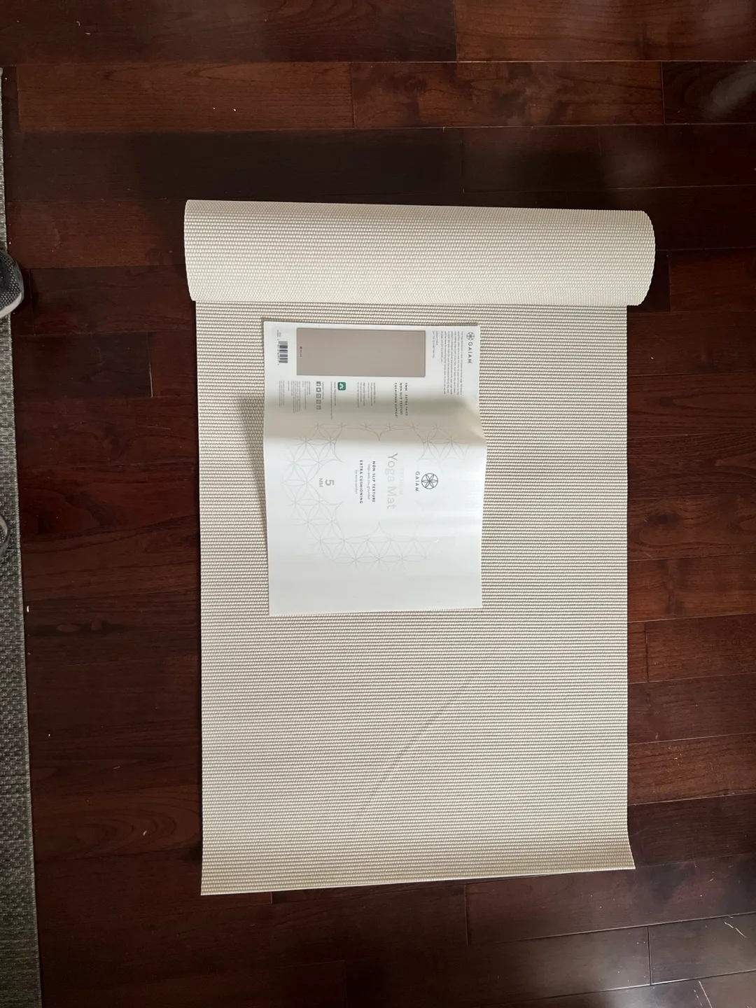 Gaiam Premium Yoga Mat 5mm thumbnail
