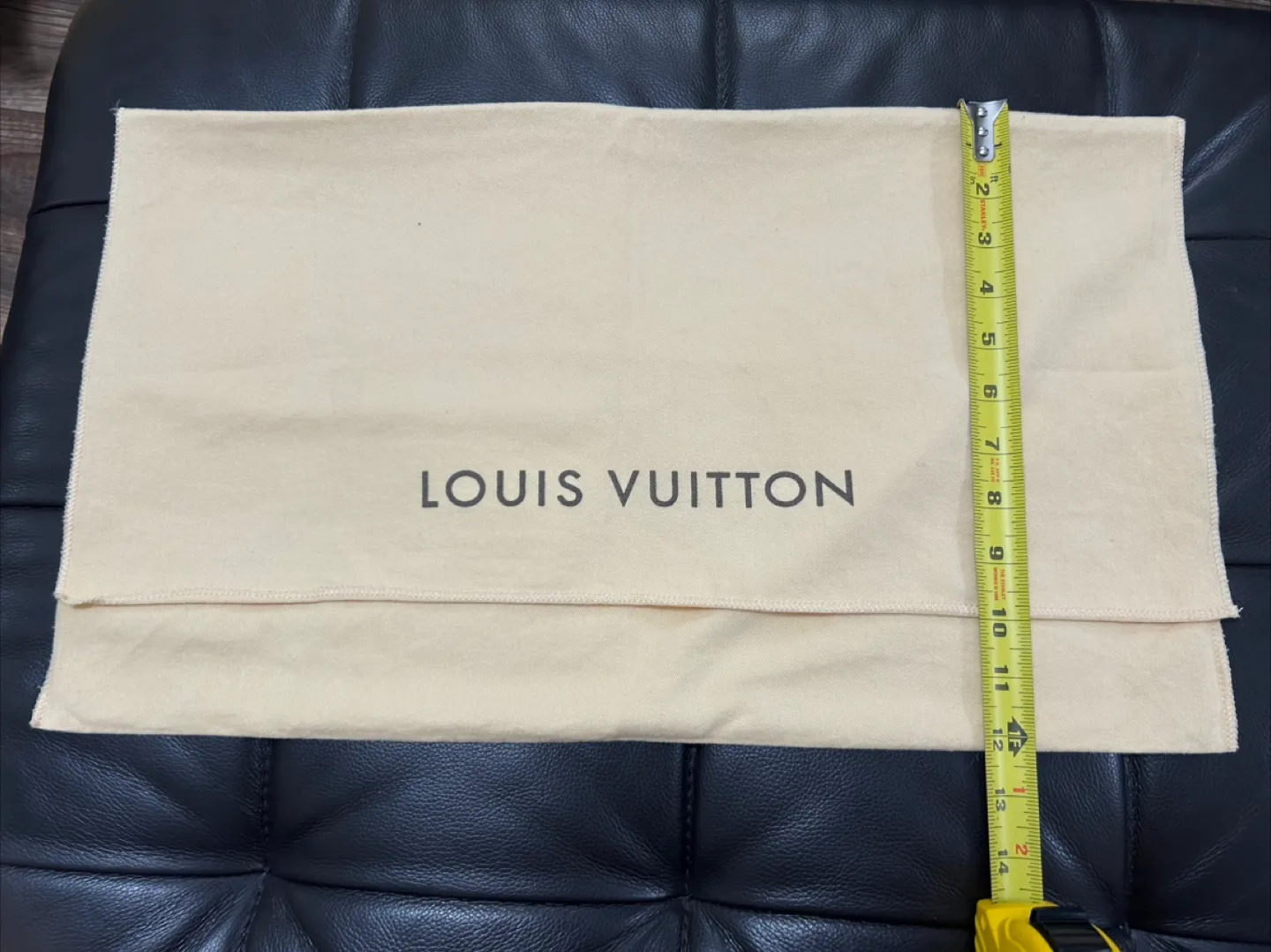 Louis Vuitton Dust Bag image indicator(2)