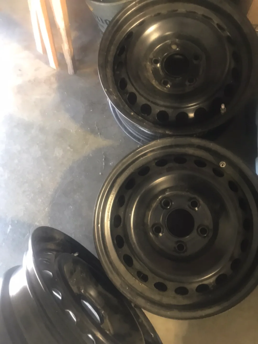 Set of 4 Steel Rims image indicator(2)