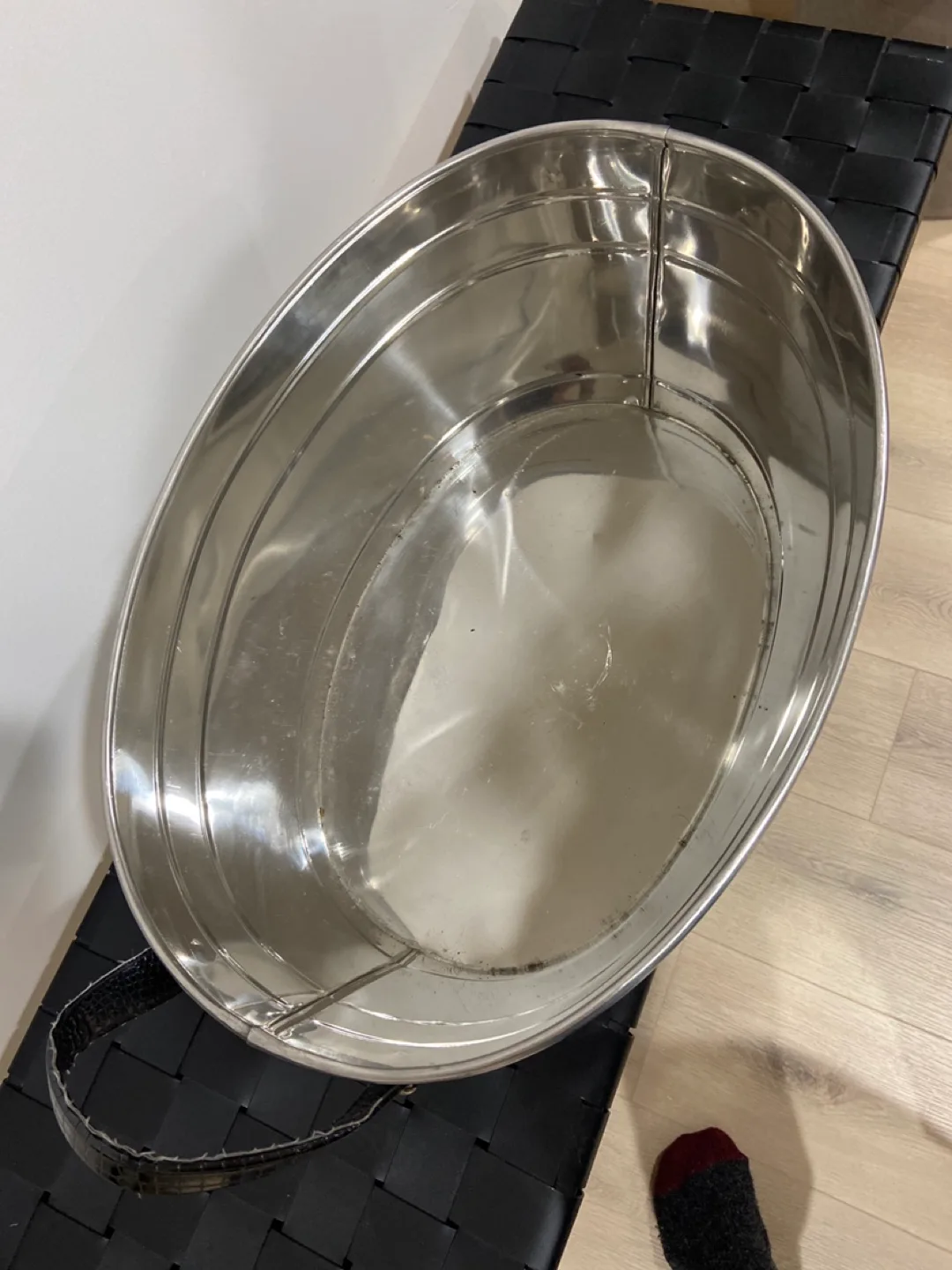 Metal Ice Bucket with Faux Croc Trim image indicator(2)