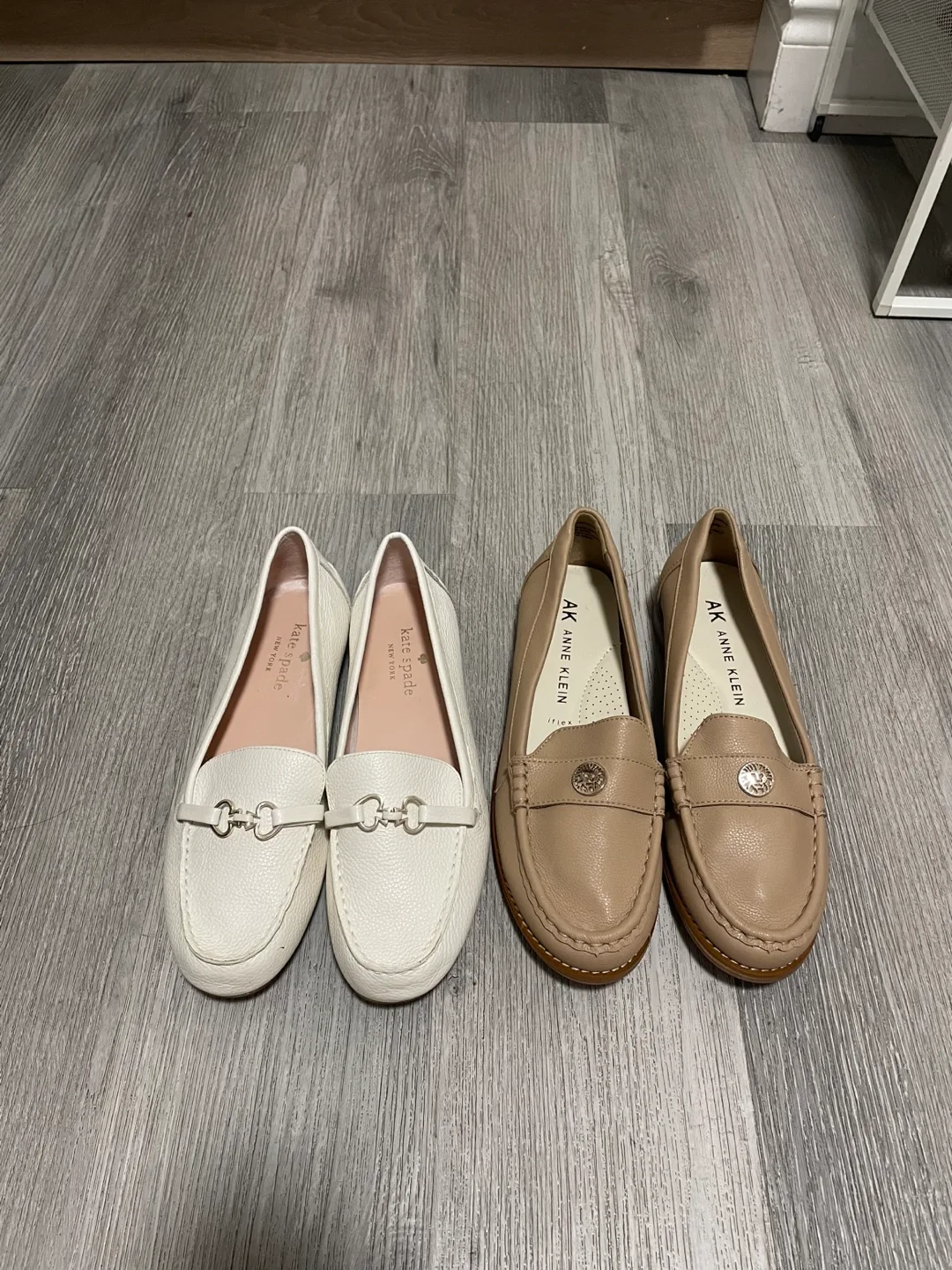 Anne Klein Beige Leather Loafers Size 7.5 thumbnail
