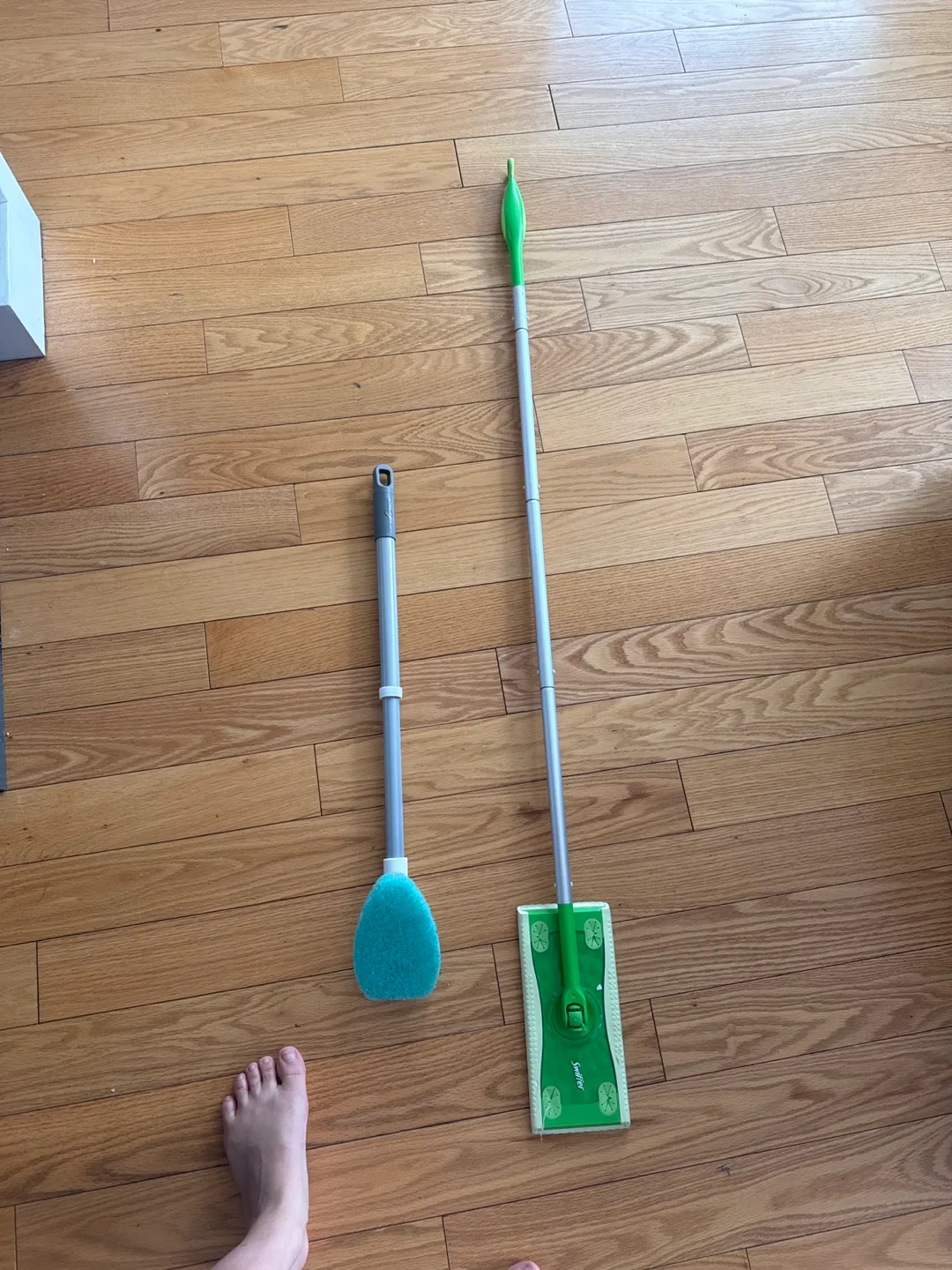 Swiffer Mop and Scrubbing Tool thumbnail