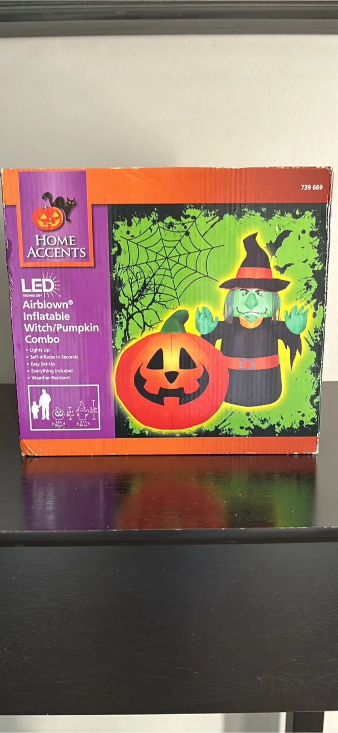 Home Accents Witch/Pumpkin Inflatable Combo thumbnail