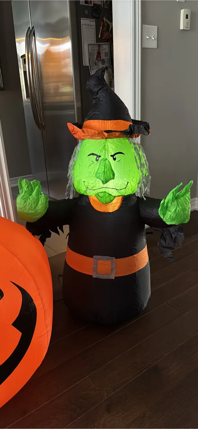 Home Accents Witch/Pumpkin Inflatable Combo image indicator(4)