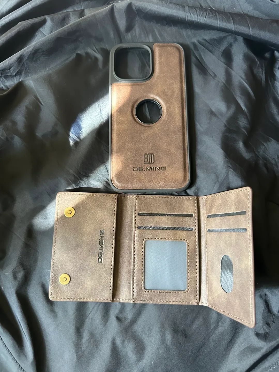 DG.MING iPhone Wallet Case - brown image indicator(6)