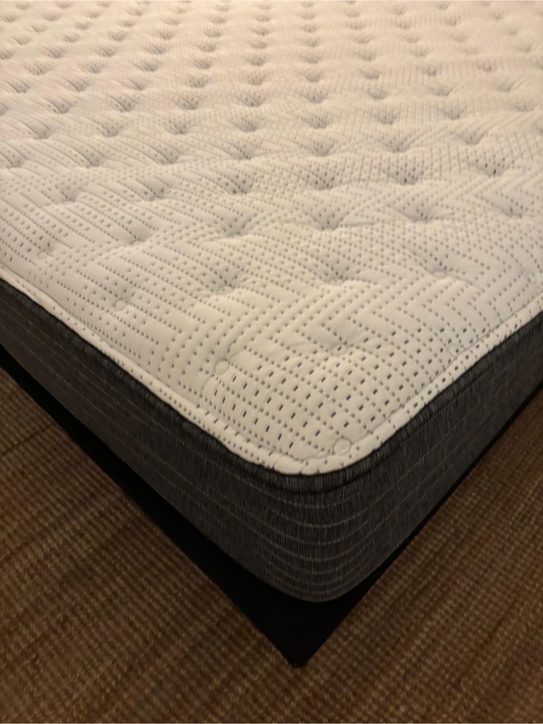 King Beautyrest PressureSmart Firm Mattress - photo 2