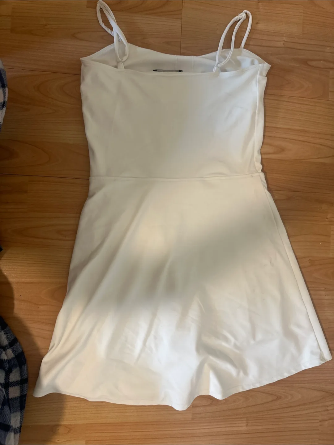 Forever 21 White Dress with built in shorts- Size M image indicator(2)