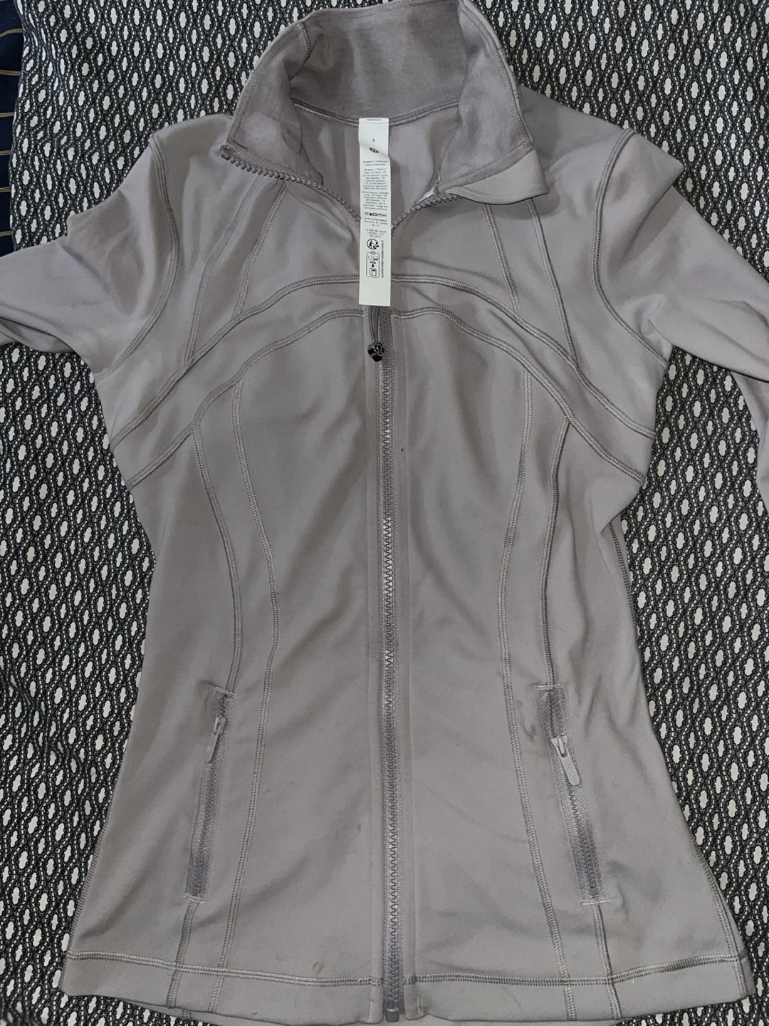 Luluemon Define Jacket - Mauve Grey (Size 4) - photo 3