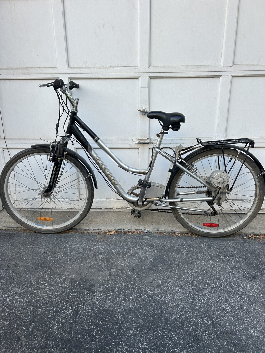 SCHWINN IZIP Eléctric Schwinn Hybrid Bike - Silver/Black - photo 5