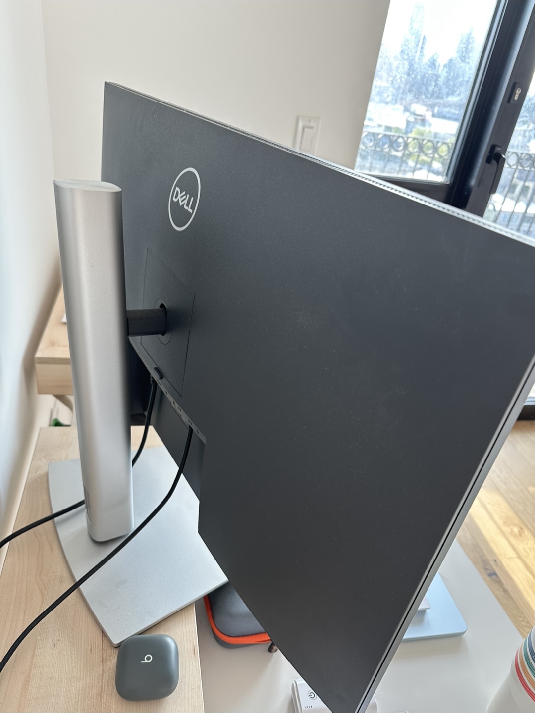 Dell P3223QE 32" Flat Panel Monitor - photo 2