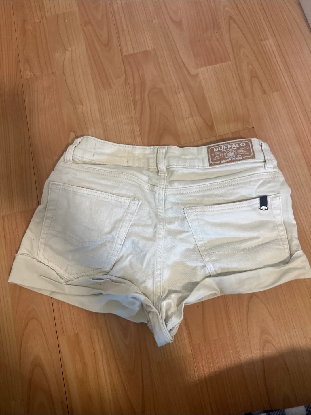 Buffalo David Bitton High Rise Relaxed Shorts - Size 26 image indicator(3)