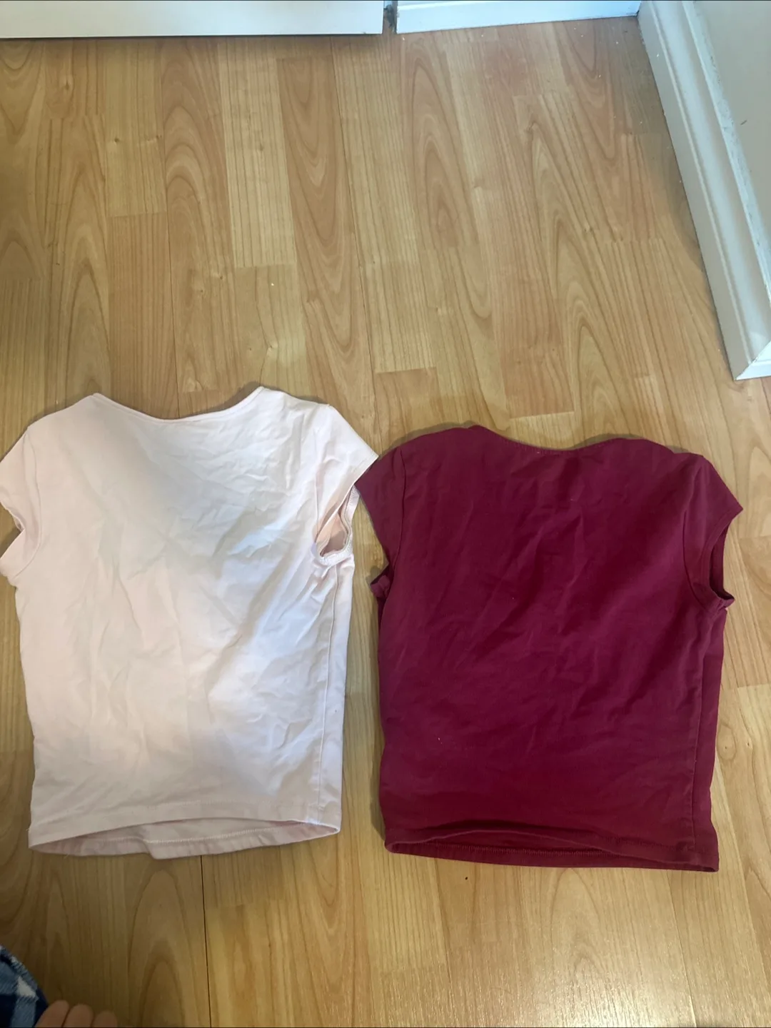 Garage Crop Tops - Size XS/S image indicator(4)