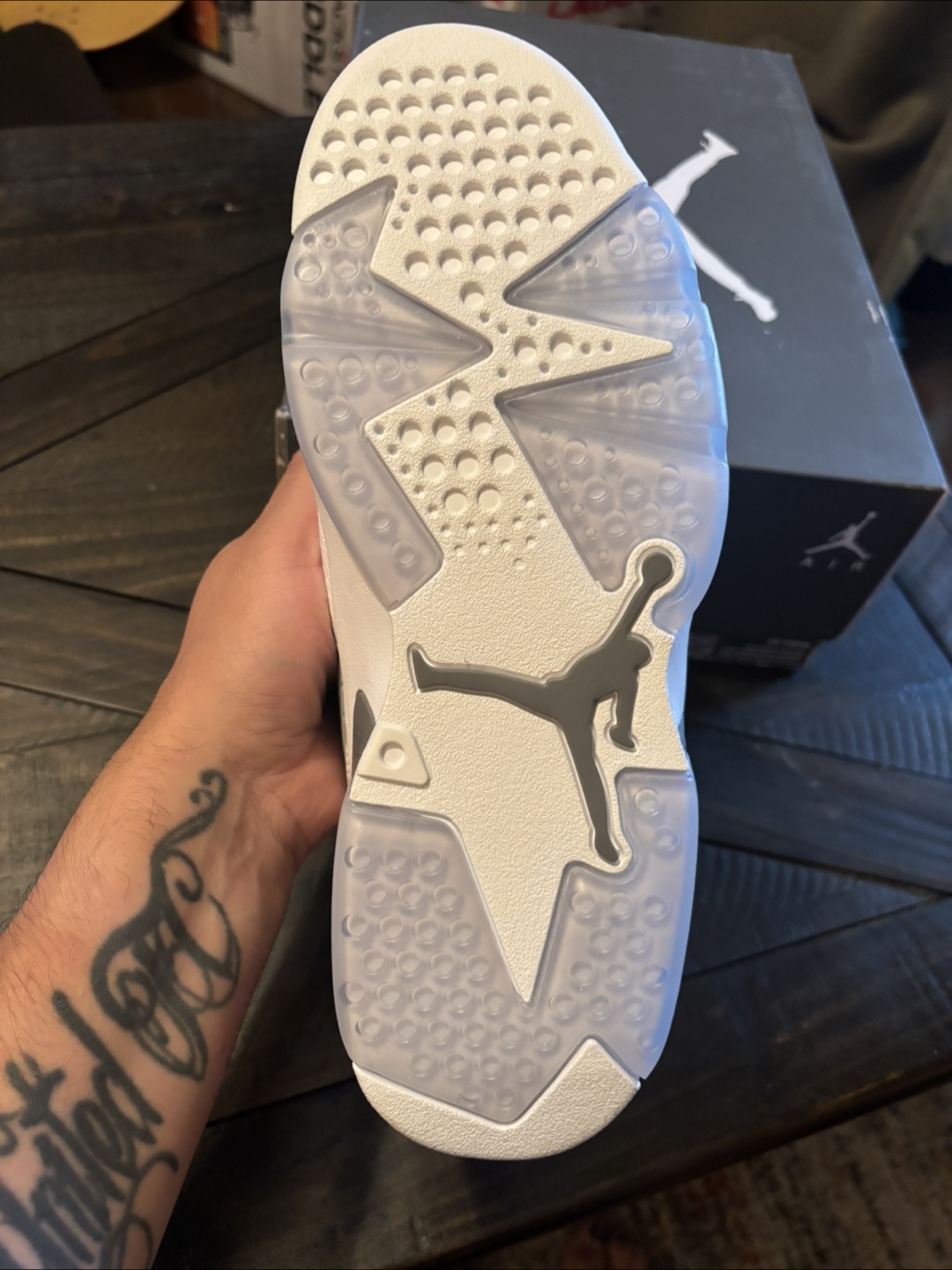Air Jordan 6 Retro White/Cool Grey Size 8.5 - photo 2