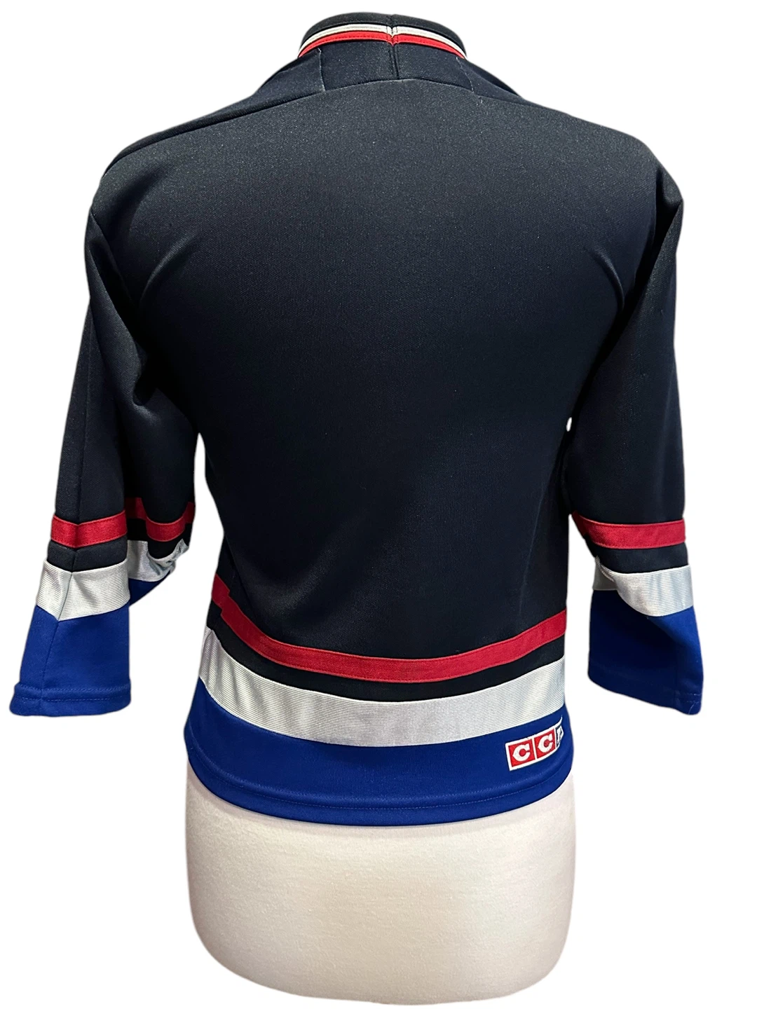 CCM Vancouver Canucks Youth Jersey - Size S/M - photo 2