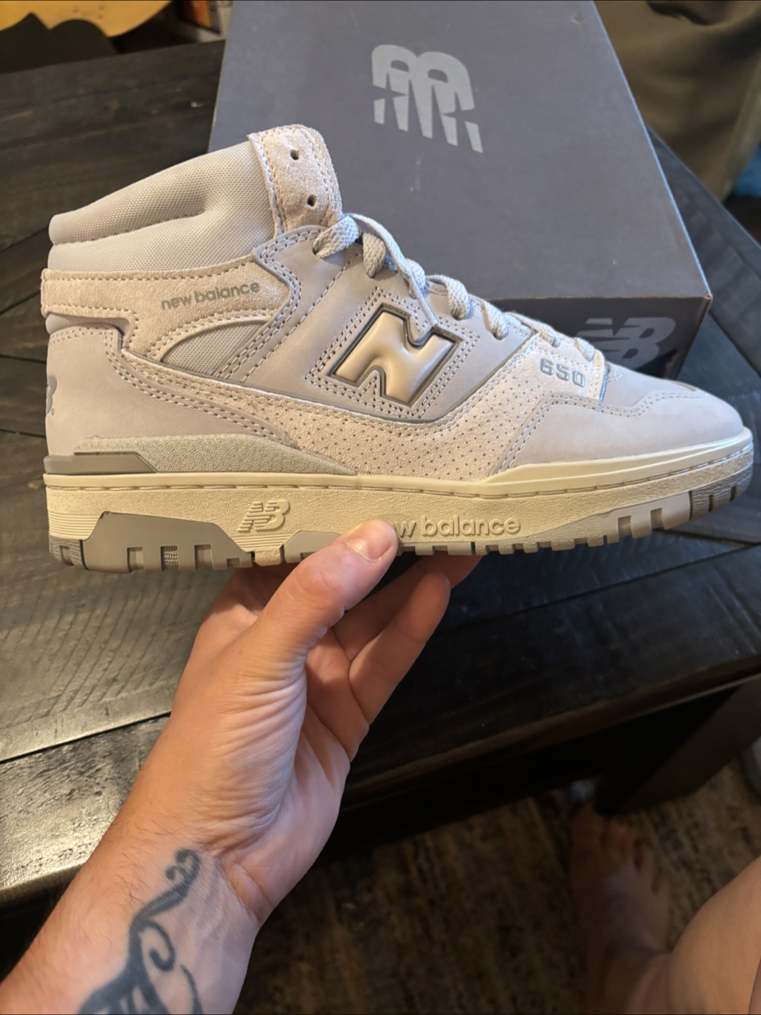 New Balance 650R Light Aluminum Size 8.5