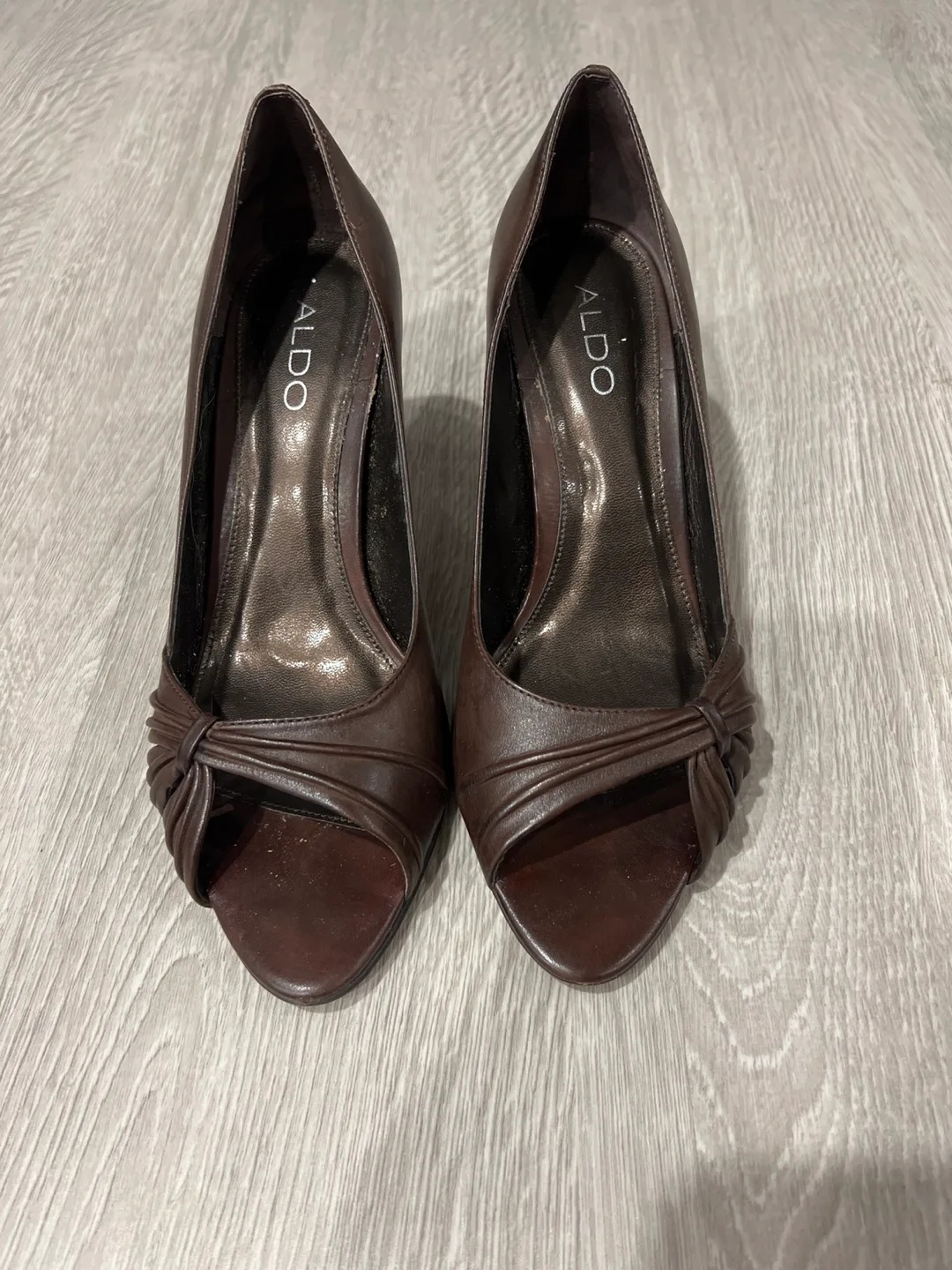 ALDO Brown Heels Size 8 thumbnail