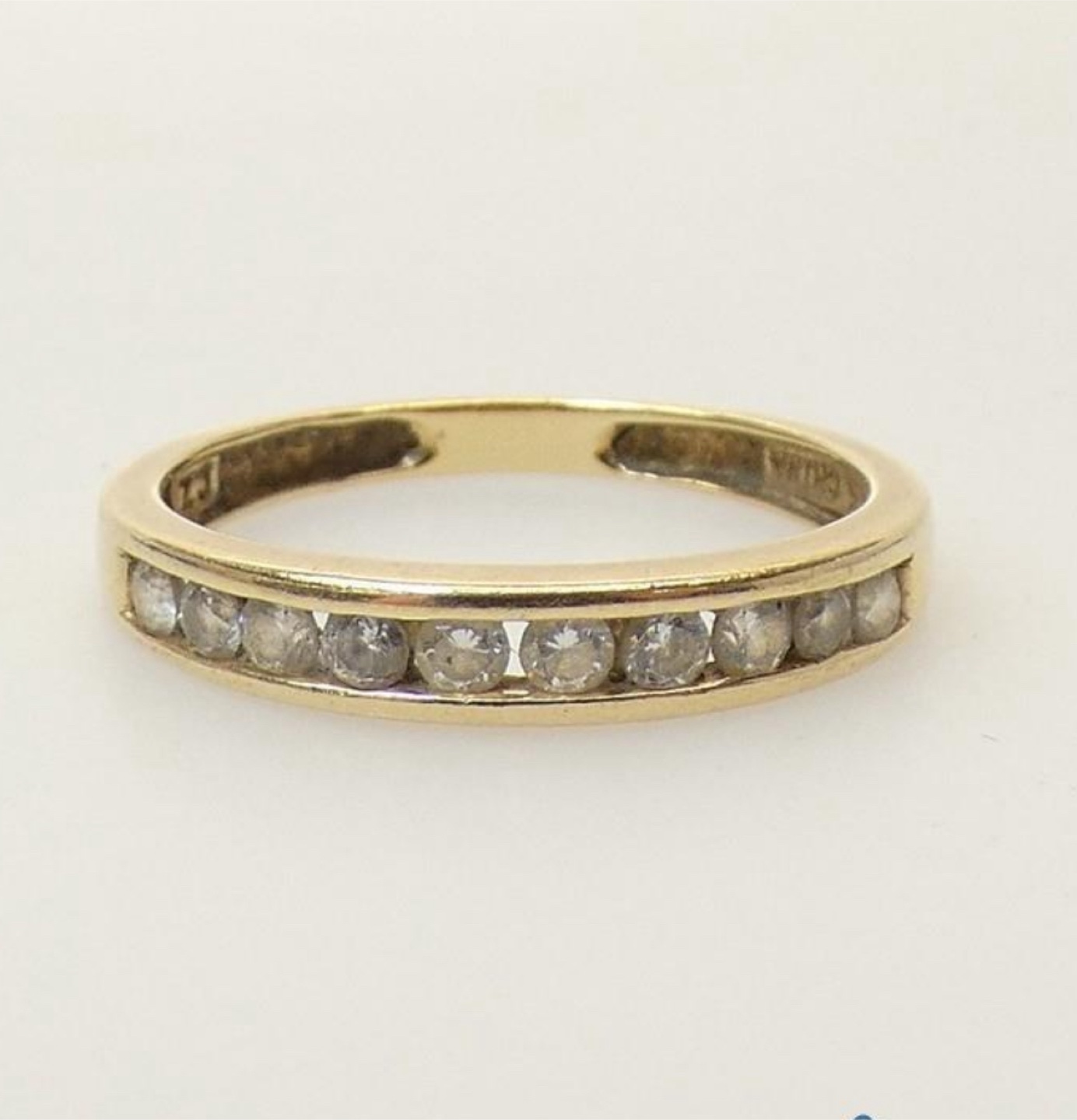14k solid Gold Ring with Stones