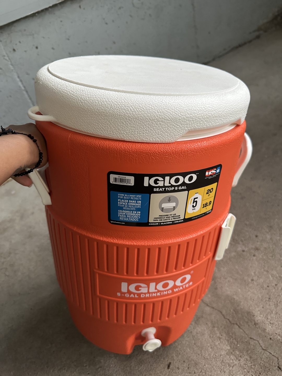 Igloo Seat Top 5-Gal Drinking Water Cooler - photo 4