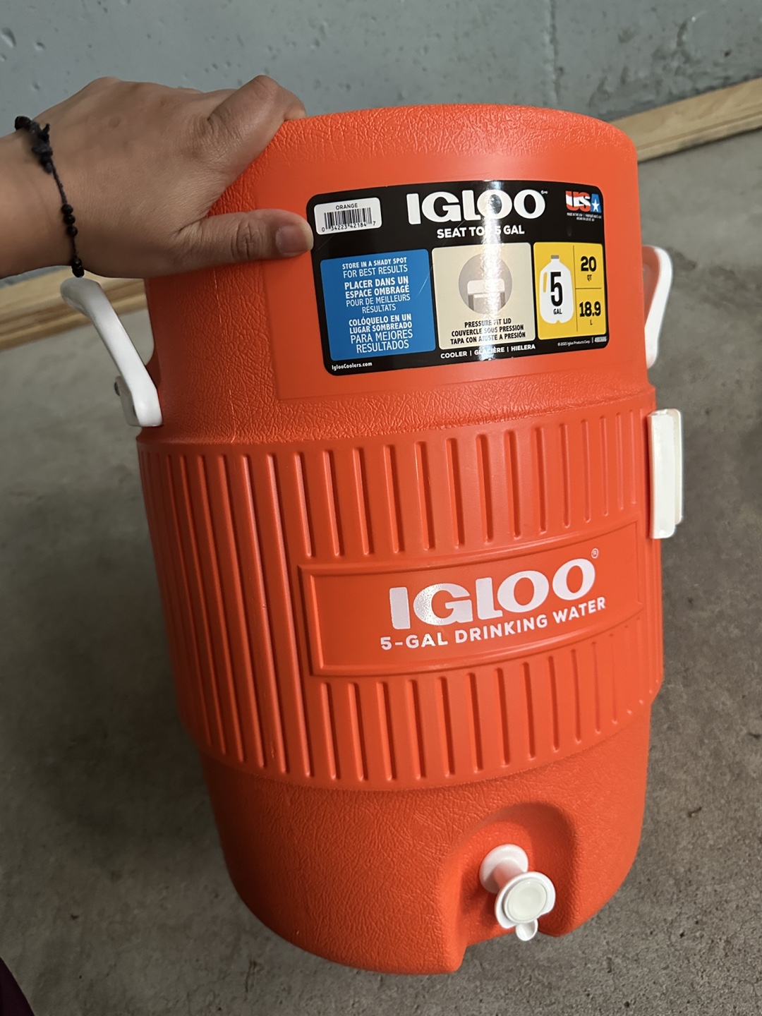 Igloo Seat Top 5-Gal Drinking Water Cooler