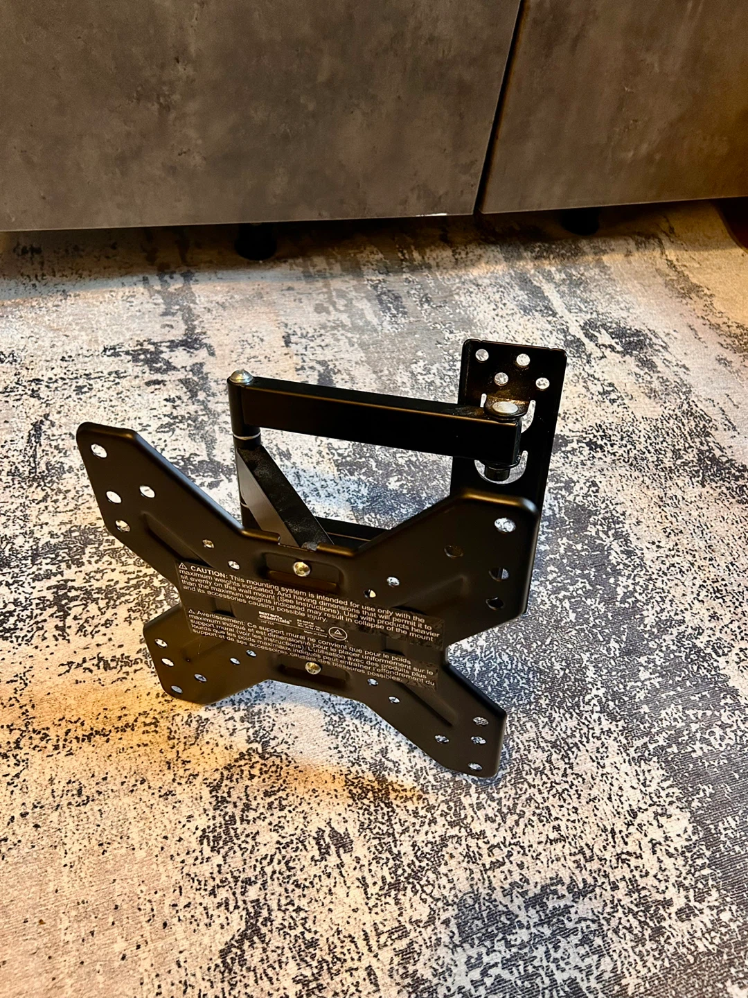 Best Buy Essentials TV Wall Mount - photo 2
